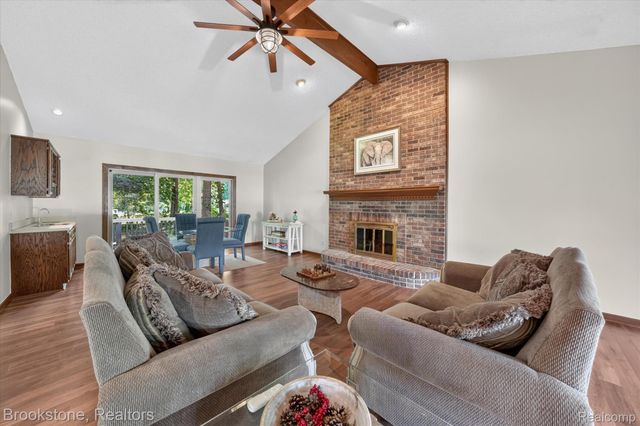 11390 Silverlake Court, Shelby Charter Township, MI 48317