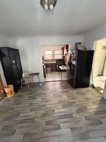 160-16 78th Avenue, Fresh Meadows, NY 11366