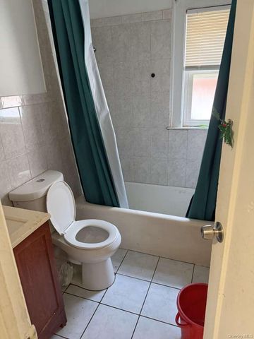 160-16 78th Avenue, Fresh Meadows, NY 11366