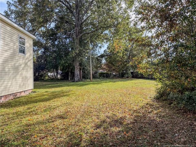 1603 McMillan Avenue, Lumberton, NC 28358