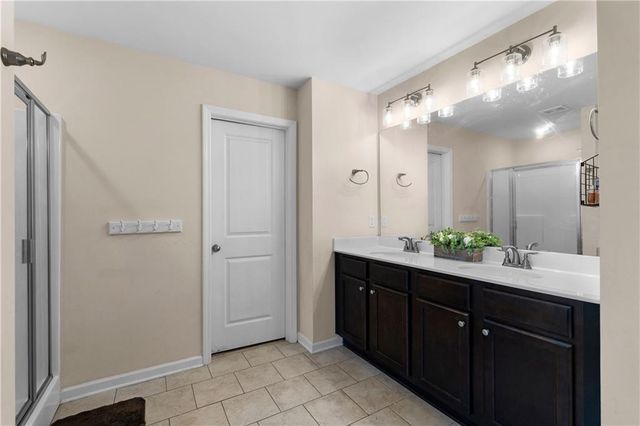 16 Colt Court, Adairsville, GA 30103