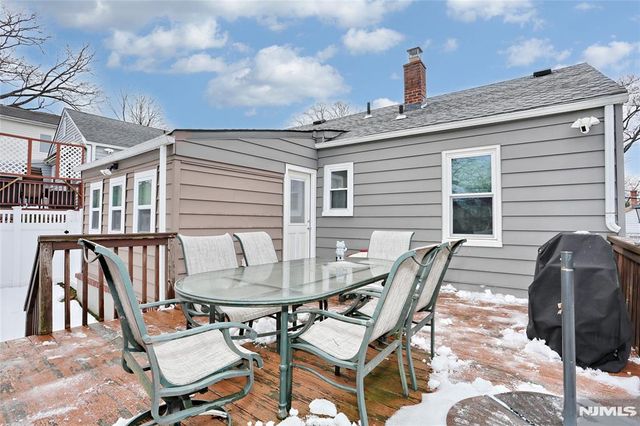 47 Franklin Avenue, Hasbrouck Heights, NJ 07604