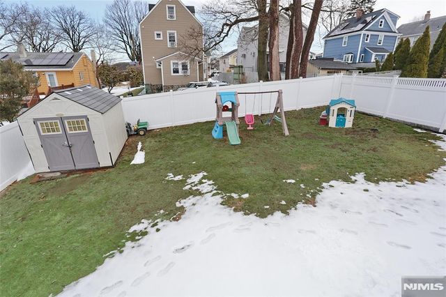 47 Franklin Avenue, Hasbrouck Heights, NJ 07604