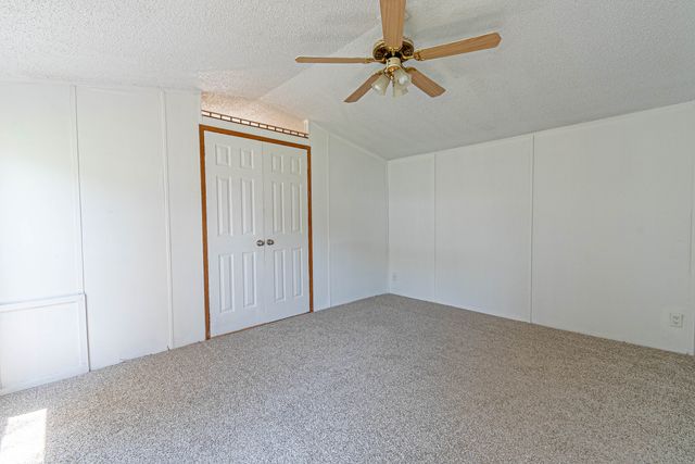 292 Bubble Loo Road, Cloverdale, IN 46120