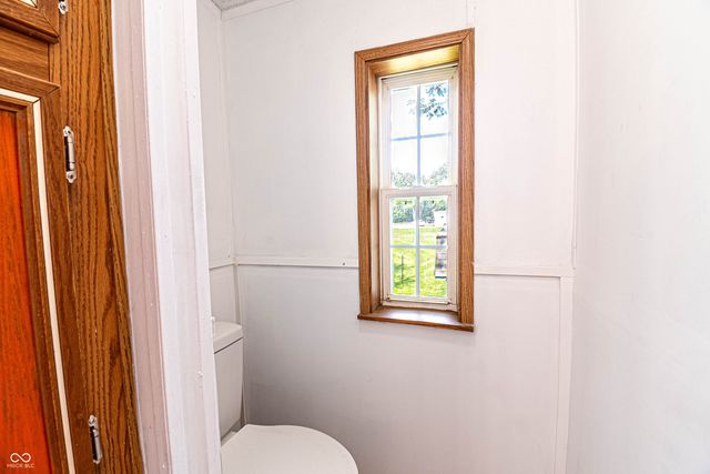 292 Bubble Loo Road, Cloverdale, IN 46120