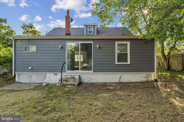 6906 KINGSTON DR, Temple Hills, MD 20748