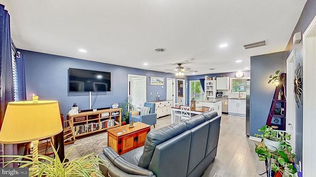 31037 DUPONT BLVD, Dagsboro, DE 19939