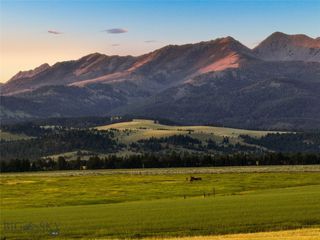 TBD Robinson Bench Rd, Clyde Park, MT 59018