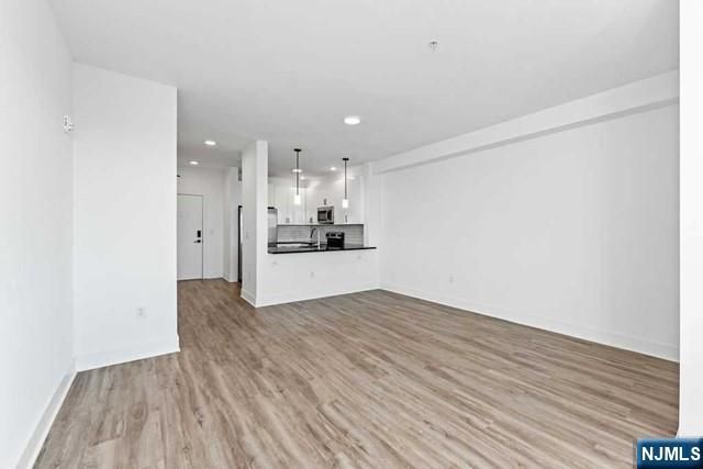 520 Cliff Street 215, Fairview, NJ 07022