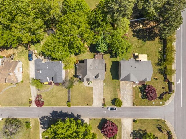 1602 Clifton Downs Court NW, Kennesaw, GA 30144