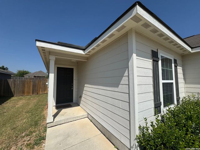 7335 Aaron Jordan Dr, San Antonio, TX 78252