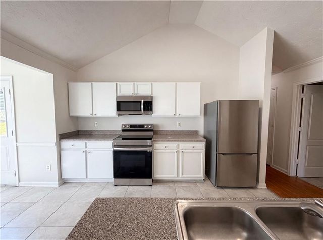 6774 Fairfax Court, Lithonia, GA 30038