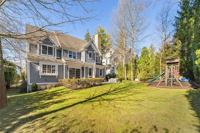 33 Wynmor Road, Scarsdale, NY 10583