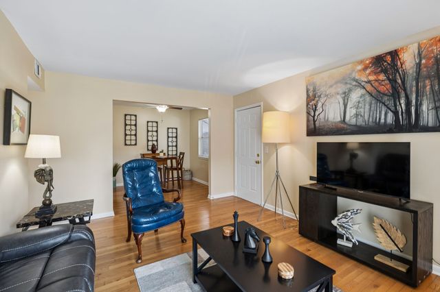 370 Wallace Rd Apt A28, Nashville, TN 37211