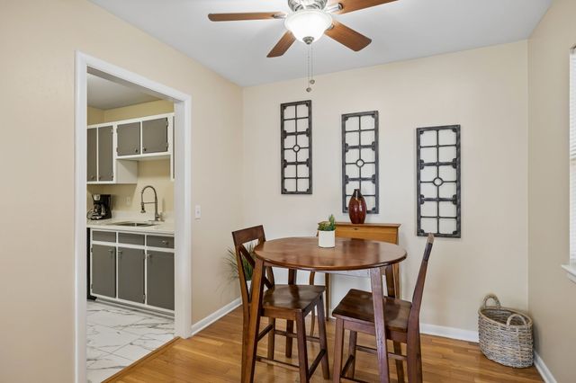 370 Wallace Rd Apt A28, Nashville, TN 37211