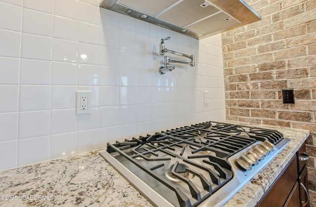 2821 CLOPTON COURT, Columbia, MO 65203