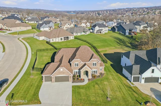 2821 CLOPTON COURT, Columbia, MO 65203