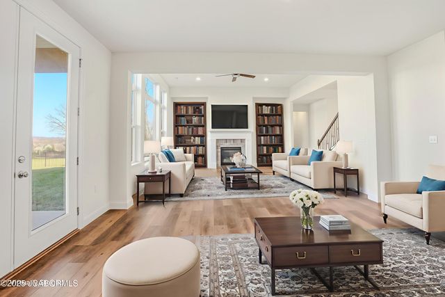 2821 CLOPTON COURT, Columbia, MO 65203