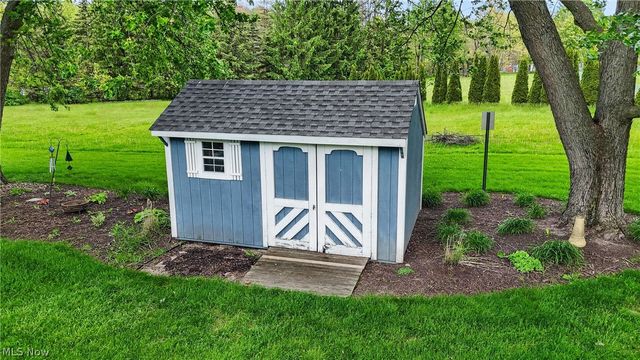 386 Tulip Trail, Wadsworth, OH 44281