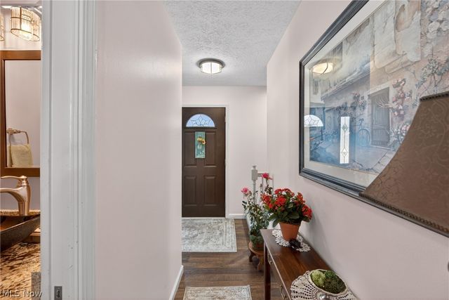 386 Tulip Trail, Wadsworth, OH 44281