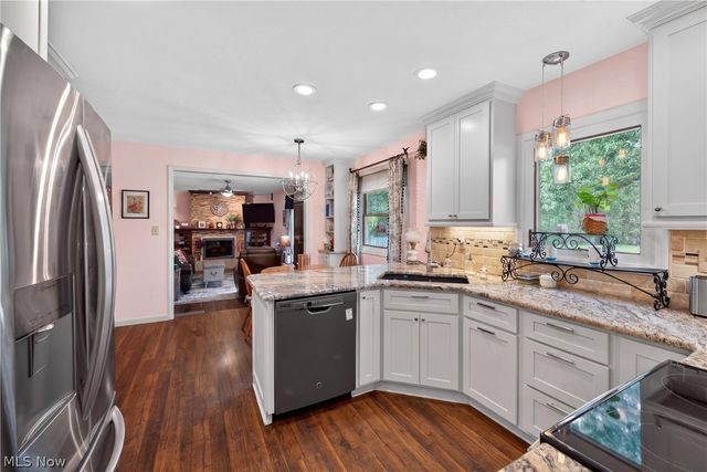 386 Tulip Trail, Wadsworth, OH 44281