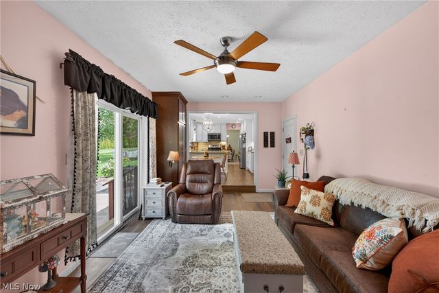 386 Tulip Trail, Wadsworth, OH 44281