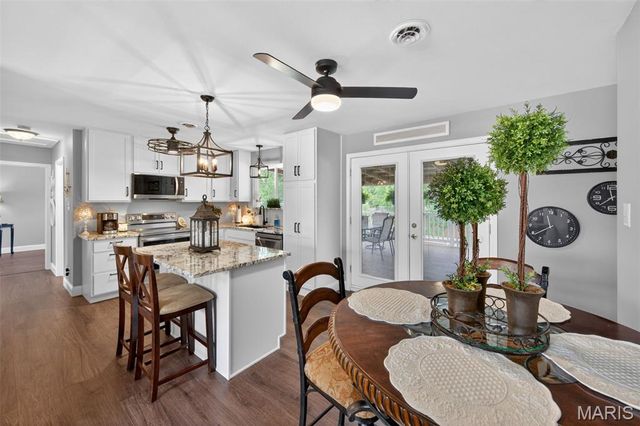 1076 Deborah Drive, Arnold, MO 63010