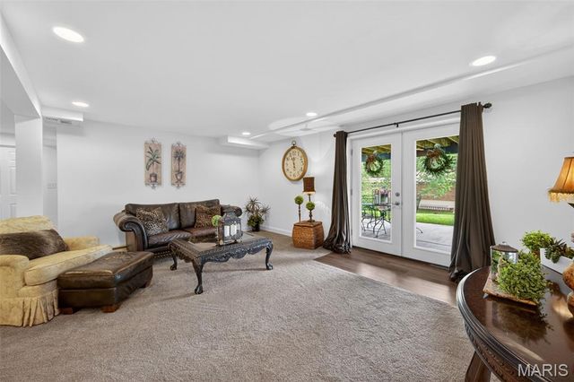 1076 Deborah Drive, Arnold, MO 63010