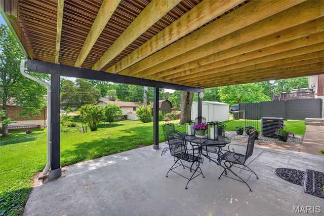1076 Deborah Drive, Arnold, MO 63010