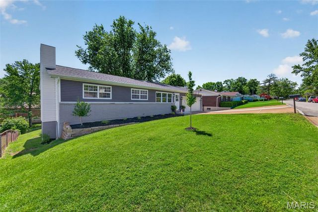 1076 Deborah Drive, Arnold, MO 63010