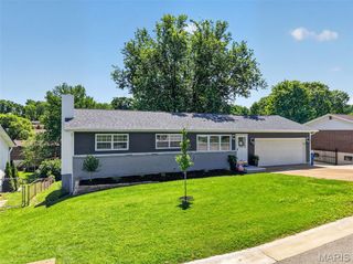 1076 Deborah Drive, Arnold, MO 63010