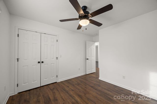 18 Trillium Meadows Lane, Hendersonville, NC 28792