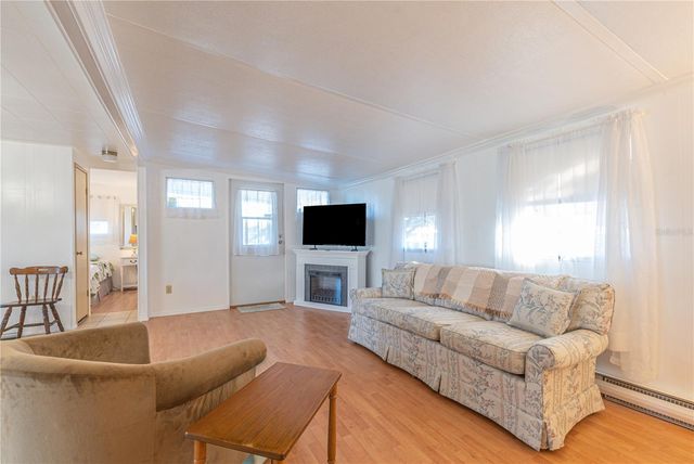 5227 BETTY STREET, Zephyrhills, FL 33542