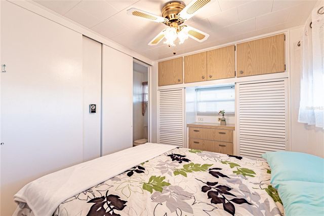 5227 BETTY STREET, Zephyrhills, FL 33542