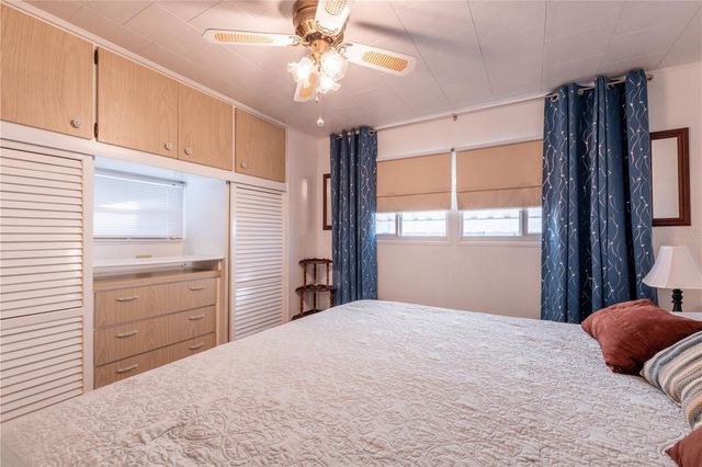 5227 BETTY STREET, Zephyrhills, FL 33542