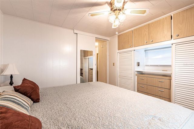 5227 BETTY STREET, Zephyrhills, FL 33542