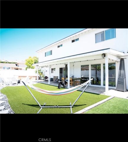 2751 Cardinal, Costa Mesa, CA 92626