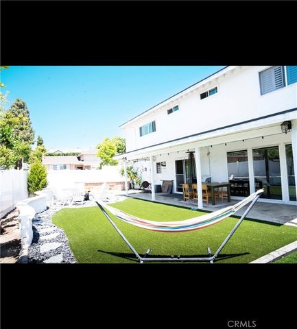 2751 Cardinal, Costa Mesa, CA 92626