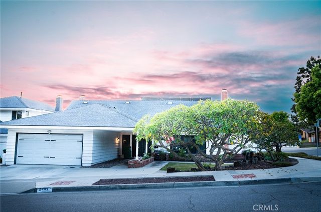 2751 Cardinal, Costa Mesa, CA 92626