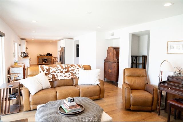2751 Cardinal, Costa Mesa, CA 92626