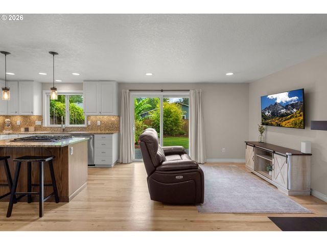 10220 Sw BRYTON Ct, Wilsonville, OR 97070