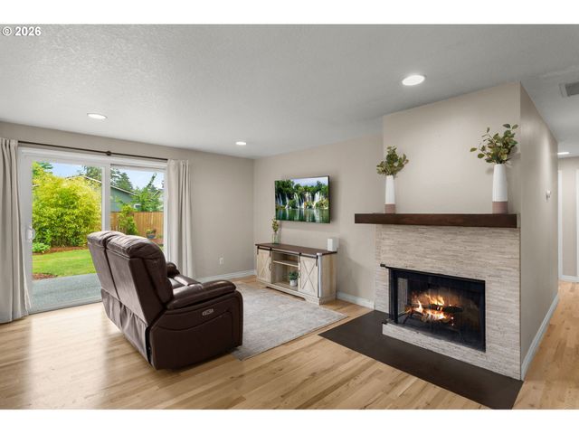 10220 Sw BRYTON Ct, Wilsonville, OR 97070