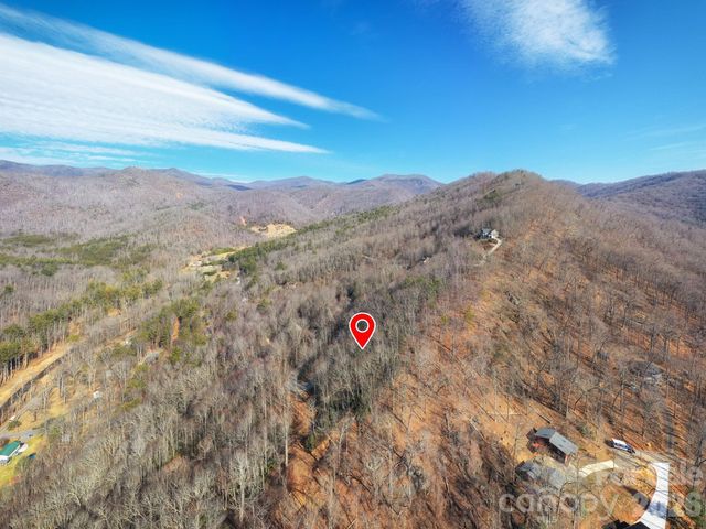 000 Bee Tree Road 103B, Swannanoa, NC 28778