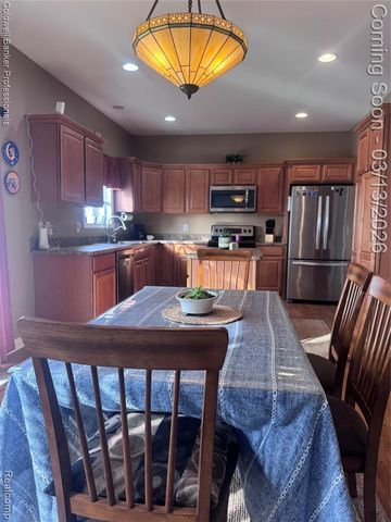 6060 Intrinsic Lane, Imlay City, MI 48444