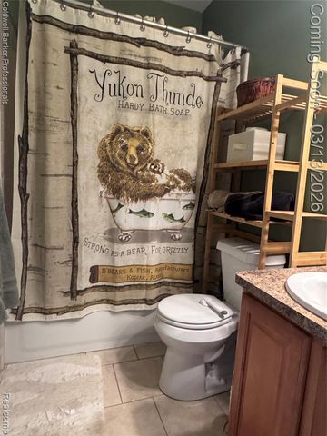 6060 Intrinsic Lane, Imlay City, MI 48444