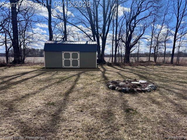 6060 Intrinsic Lane, Imlay City, MI 48444