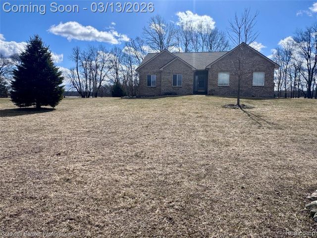 6060 Intrinsic Lane, Imlay City, MI 48444