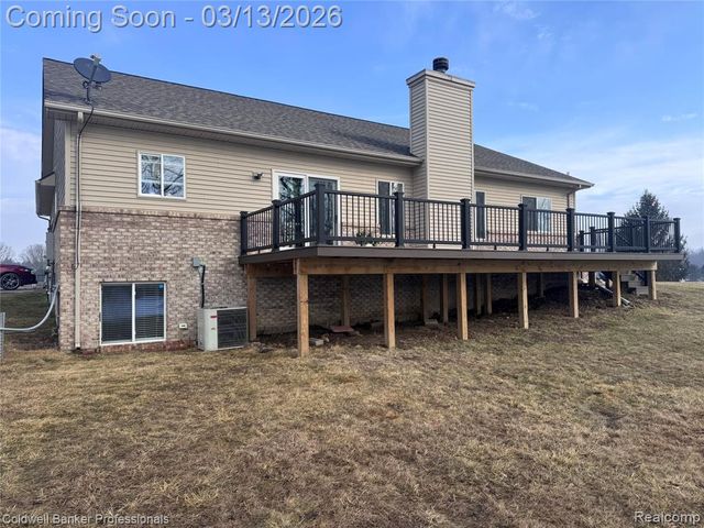 6060 Intrinsic Lane, Imlay City, MI 48444