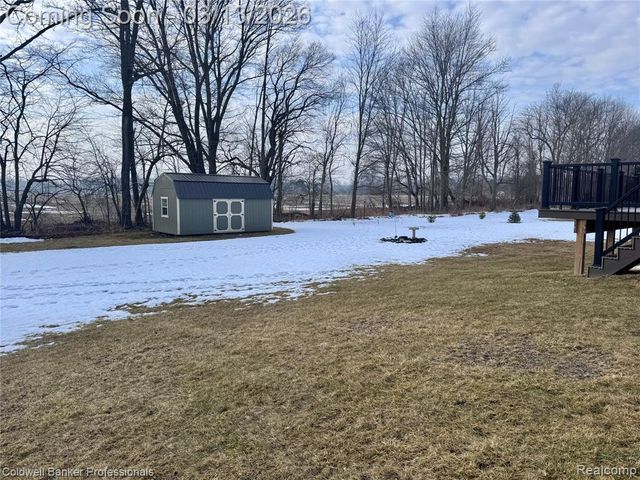 6060 Intrinsic Lane, Imlay City, MI 48444