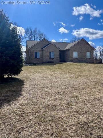 6060 Intrinsic Lane, Imlay City, MI 48444